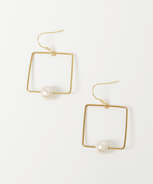 bico（ビコ）の「bico/sikaku pearl pierce（ピアス（両耳用））」