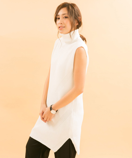 Audrey And John Wad オードリーアンドジョンワッド の タートルネック ノースリーブニットチュニック チュニック Wear