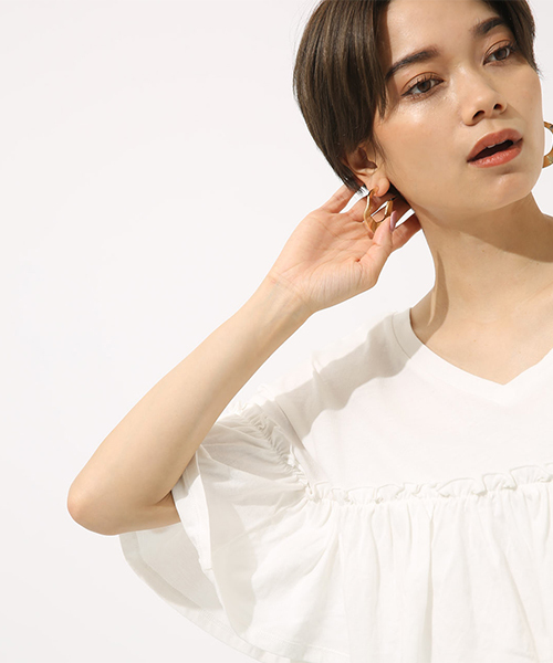 AZUL by moussy（アズールバイマウジー）の「2WAYフリル半袖プルオーバー（Tシャツ/カットソー・レディース・ブラック/ホワイト/ベージュ・SMALL/MEDIUM）」の20枚目の写真