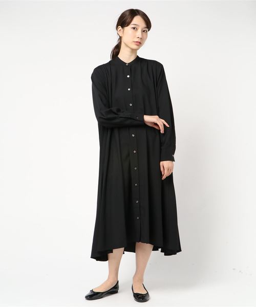 mizuiroind（ミズイロインド）の「スタンドカラーフレアーワンピース（ワンピース・レディース・チャコールグレー/ブラウン/ネイビー/ブラック・FREE）」の2枚目の写真