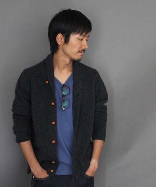 JOURNAL STANDARD(ジャーナルスタンダード)の「★★ラムウールショールカーディガン#(カーディガン/ボレロ・メンズ・チャコールグレー/ウッド/ブルー/ターコイズブルー/ネイビー/オレンジ・MEDIUM/LARGE)」の2枚目の写真