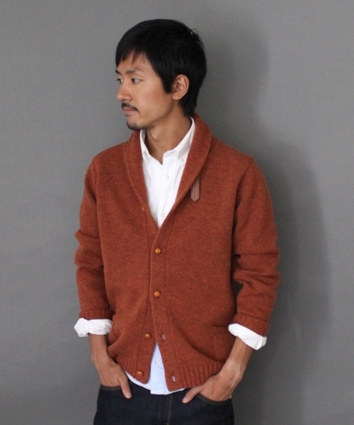 JOURNAL STANDARD(ジャーナルスタンダード)の「★★ラムウールショールカーディガン#(カーディガン/ボレロ・メンズ・チャコールグレー/ウッド/ブルー/ターコイズブルー/ネイビー/オレンジ・MEDIUM/LARGE)」の1枚目の写真