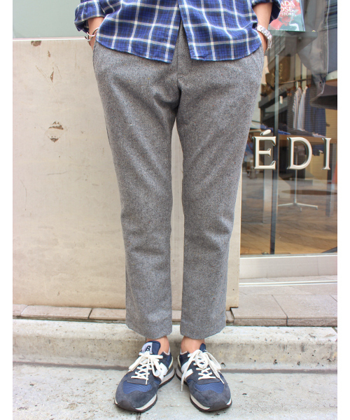 EDIFICE(エディフィス)の「◇モンマルトルネップウールパンツ(その他パンツ・メンズ・チャコールグレー/ネイビー・29/30/31/32/33)」の1枚目の写真