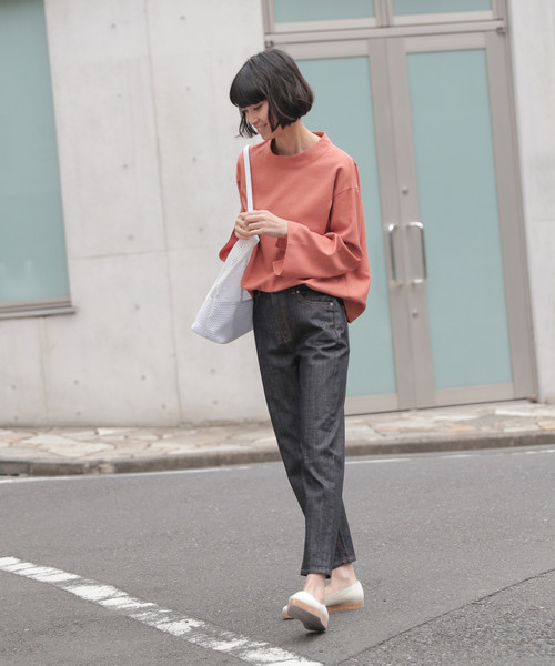LAKOLE（ラコレ）の「ハイライズマムフィットデニム / LAKOLE（デニムパンツ・レディース・インディゴブルー/ダークブルー・SMALL/MEDIUM）」の16枚目の写真