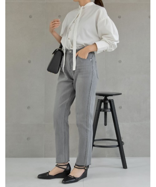 Re:EDIT（リエディ）の「[大きいサイズ有]2TYPEリサイクルハイウエストテーパードデニムパンツ（デニムパンツ・レディース・ブルー系その他/ネイビー/ブルー/ワンウォッシュ/グレー/グレー系その他・SMALL/MEDIUM/LARGE/X-LARGE）」の20枚目の写真