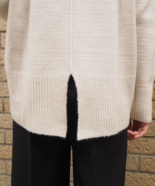 tiptop（ティップトップ）の「<pocket>【ZOZO限定アイテム】バックスリットハイネックニット（ニット/セーター・レディース・ブラック/ベージュ/ブラウン/アイボリー・FREE）」の17枚目の写真