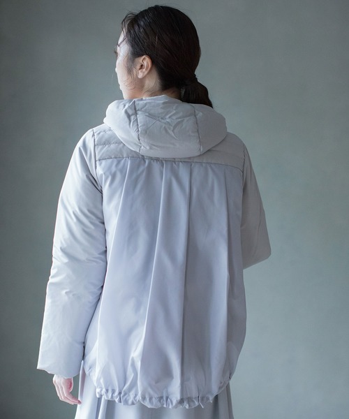 MARECHAL TERRE（マルシャルテル）の「フーデッドダウンジャケット