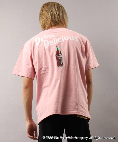 POWER TO THE PEOPLE(パワートゥーザピープル)の「【POWER TO THE PEOPLE×Coca Cola】ダブルネーム コカ・コーラ コラボ ロゴ&ボトルプリント 半袖Tシャツ(Tシャツ/カットソー・メンズ・ホワイト系その他2/ベージュ系その他/ベージュ系その他2/ブラック系その他2/パープル/ピンク系その他/ブラック/ブラック系その他/ホワイト系その他/オフホワイト/ベージュ/ピンク・LL/L/M)」の12枚目の写真
