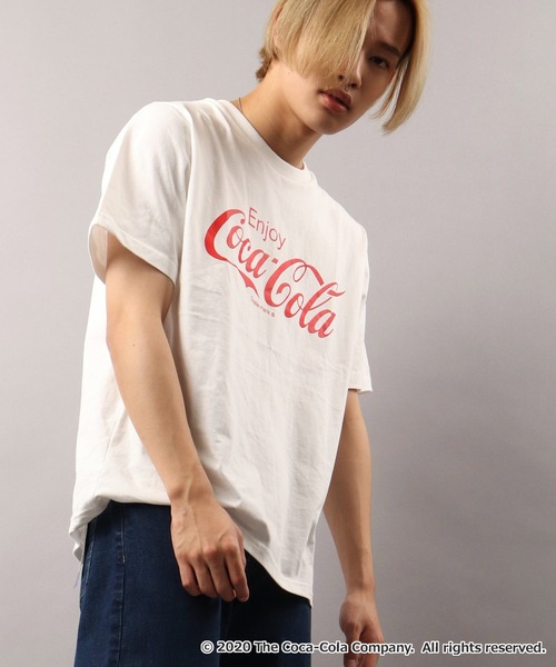 POWER TO THE PEOPLE(パワートゥーザピープル)の「【POWER TO THE PEOPLE×Coca Cola】ダブルネーム コカ・コーラ コラボ ロゴ&ボトルプリント 半袖Tシャツ(Tシャツ/カットソー・メンズ・ホワイト系その他2/ベージュ系その他/ベージュ系その他2/ブラック系その他2/パープル/ピンク系その他/ブラック/ブラック系その他/ホワイト系その他/オフホワイト/ベージュ/ピンク・LL/L/M)」の17枚目の写真