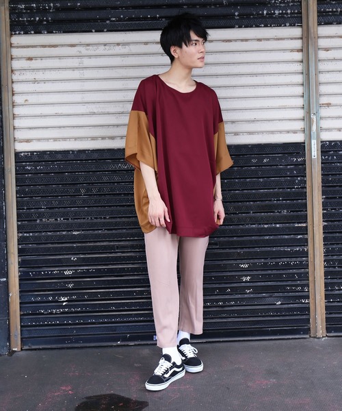 revertical(リバーティカル)の「配色ドルマンビッグTシャツ(Tシャツ/カットソー・メンズ・キャメル/ブラック/ワイン・L/M)」の4枚目の写真