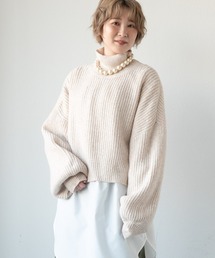 袖パフハイネックニット