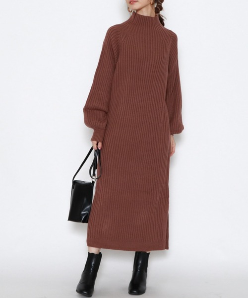 archives（アルシーヴ）の「ハイネックリブニットワンピース（ワンピース・レディース・モカ/ベージュ/グリーン系その他・MEDIUM）」の11枚目の写真