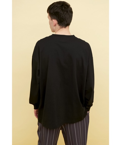 EMMA CLOTHES（エマクローズ）の「ビッグシルエット コットン天竺 刺繍 線画アートデザインL/Sカットソー(EMMA CLOTHES - Relationship)（Tシャツ/カットソー・メンズ・ブラック/ホワイト/ベージュ系その他・L/M）」の13枚目の写真