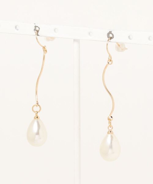 natural couture(ナチュラルクチュール)の「パールピアス(ピアス(両耳用)・レディース・その他1/その他2/その他3・FREE)」の2枚目の写真