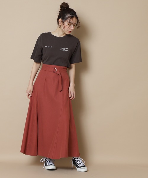 N.（N. Natural Beauty Basic）（エヌエヌナチュラルビューティーベーシック）の「◆ショートロゴＴシャツ（Tシャツ/カットソー・レディース・オフホワイト/ライトグリーン/スミクロ・MEDIUM）」の7枚目の写真