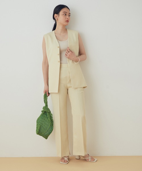 ADAM ET ROPE'(アダムエロペ)の「カップ付きニットタンクトップ(タンクトップ・レディース・ダークブラウン/キナリ・FREE)」の7枚目の写真