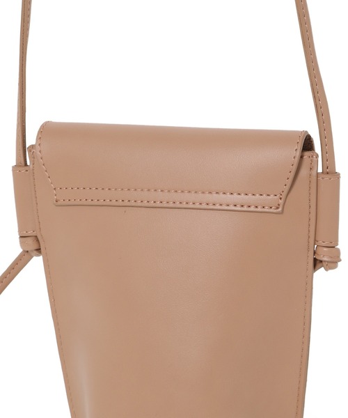 mysty woman（ミスティウーマン）の「フラップミニショルダーバッグ 943526（ショルダーバッグ・レディース・ブラック/ベージュ/アイボリー・FREE）」の14枚目の写真