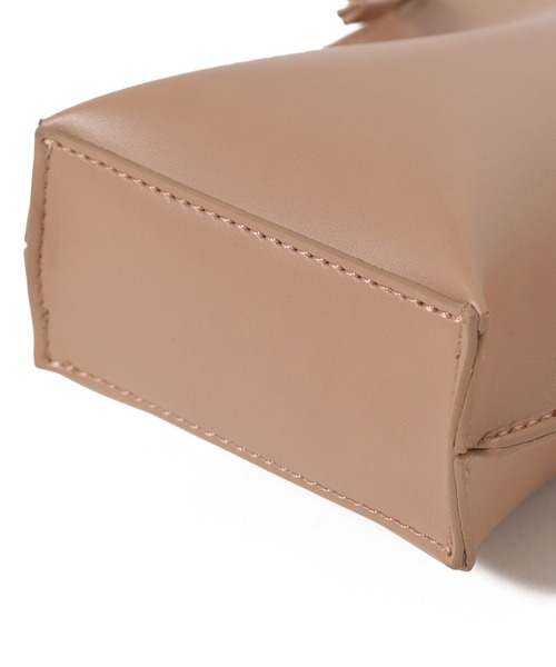 mysty woman（ミスティウーマン）の「フラップミニショルダーバッグ 943526（ショルダーバッグ・レディース・ブラック/ベージュ/アイボリー・FREE）」の16枚目の写真