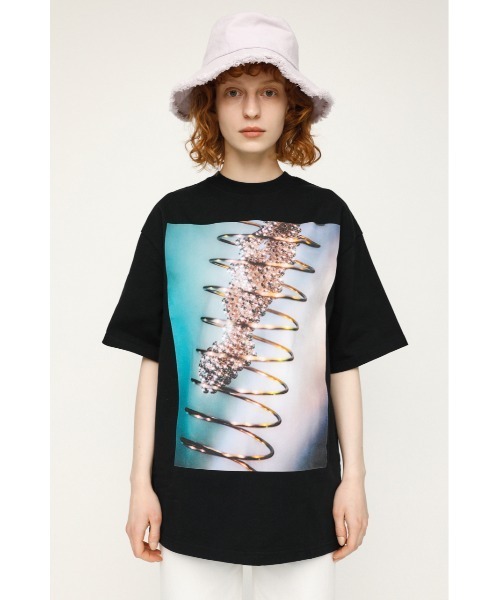 TOKI X SLY PRINT T/SH プリント Tシャツ SLY（スライ）の「TOKI X SLY PRINT T/SH プリント Tシャツ（T