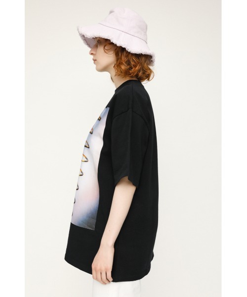 SLY（スライ）の「TOKI X SLY PRINT T/SH プリント Tシャツ（T