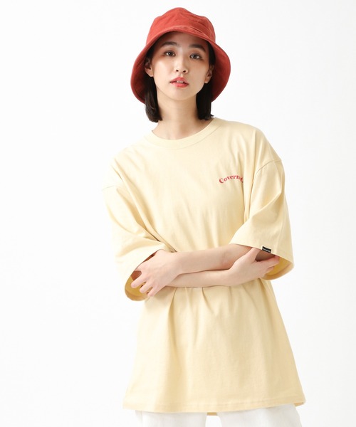 COVERNAT（カバーナット）の「Covernat／ARCH SERIF LOGO T 2943613（Tシャツ/カットソー・レディース・ホワイト/ブラック/ライトベージュ・SMALL/MEDIUM/LARGE）」の15枚目の写真