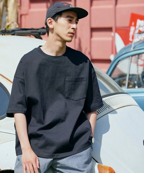 BARK MANHATTAN(バークマンハッタン)の「USAコットン ヘビーウェイト オーバーサイズ クルーネックポケット半袖Tシャツ(Tシャツ/カットソー・メンズ・ホワイト/ブラック/ネイビー/グレー/ライトグリーン/ダークグレー/ライトカーキ/ホワイト系その他/ベージュ系その他/ブルー系その他/パープル系その他/ブルー系その他2・M/L/XL)」の3枚目の写真