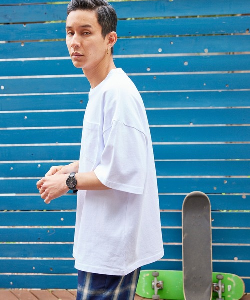 BARK MANHATTAN(バークマンハッタン)の「USAコットン ヘビーウェイト オーバーサイズ クルーネックポケット半袖Tシャツ(Tシャツ/カットソー・メンズ・ホワイト/ブラック/ネイビー/グレー/ライトグリーン/ダークグレー/ライトカーキ/ホワイト系その他/ベージュ系その他/ブルー系その他/パープル系その他/ブルー系その他2・M/L/XL)」の13枚目の写真