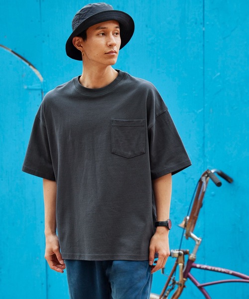 BARK MANHATTAN(バークマンハッタン)の「USAコットン ヘビーウェイト オーバーサイズ クルーネックポケット半袖Tシャツ(Tシャツ/カットソー・メンズ・ホワイト/ブラック/ネイビー/グレー/ライトグリーン/ダークグレー/ライトカーキ/ホワイト系その他/ベージュ系その他/ブルー系その他/パープル系その他/ブルー系その他2・M/L/XL)」の21枚目の写真