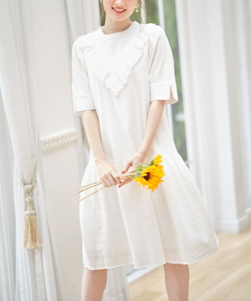 Tocco ワンピース袖口パール付きフロントｖレース装飾バックリボンストライプレース織りコットンワンピース ワンピース Tocco Closet トッコ クローゼット のファッション