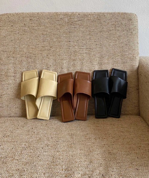 lawgy(ラウジー)の「square toe stitch sandal(サンダル・レディース・ブラウン/ブラック/ライム・S/L/M)」の2枚目の写真