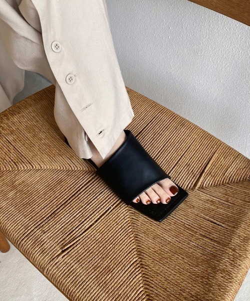 lawgy(ラウジー)の「square toe stitch sandal(サンダル・レディース・ブラウン/ブラック/ライム・S/L/M)」の15枚目の写真