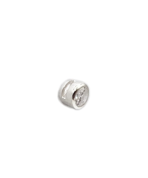Blanche(ブランシュ)の「Blanche ブランシュ クリアストーンキャッチピアス Petit(プティ) SILVER(ピアス(両耳用)・レディース・シルバー/ゴールド・FREE)」の5枚目の写真