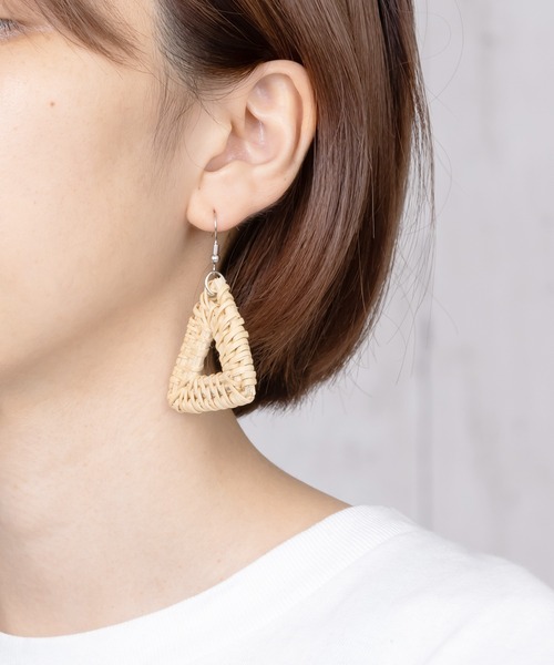 juweel(ユウェル)の「レディース ナチュラルピアス(ピアス(両耳用)・レディース・A/T/N/O/P/Q/R/S/I/J/K/L/M/C/G/H/E/F/D/B・FREE)」の6枚目の写真