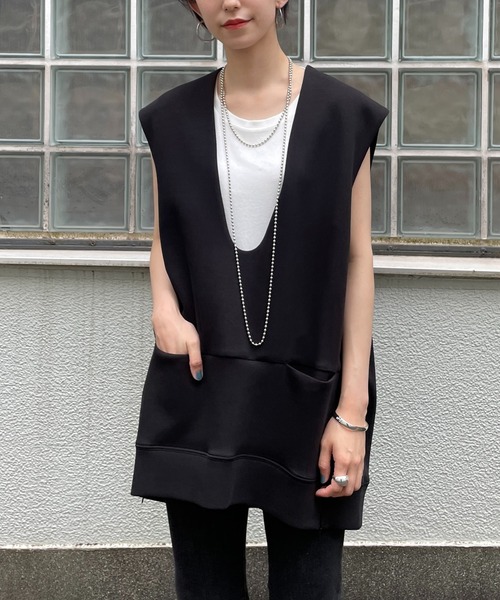 LOUNGEDRESS(ラウンジドレス)の「ライトダンボールベストプルオーバー(Tシャツ/カットソー・レディース・ライトベージュ/ブラック・FREE)」の7枚目の写真