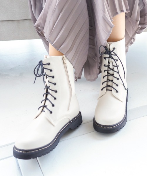 VIVIAN（ヴィヴィアン）の「厚底8ホールレースアップショートブーツ（ブーツ・レディース・ワイン/ダークブラウン/ブラック/ホワイト・LL/S/M/L）」の21枚目の写真