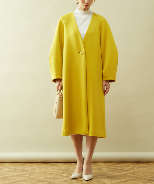 Tiara（ティアラ）の「バックタックコート（その他アウター・レディース・イエロー/ブラック/グレイッシュベージュ・FREE）」の5枚目の写真