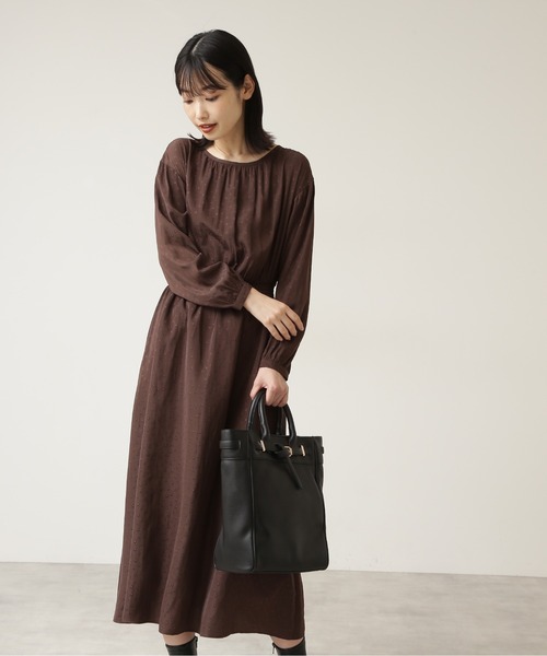 NATURAL BEAUTY BASIC(ナチュラルビューティーベーシック)の「割繊フラワージャガードワンピース(ワンピース・レディース・ブラウン/ボルドー・SMALL/MEDIUM)」の5枚目の写真