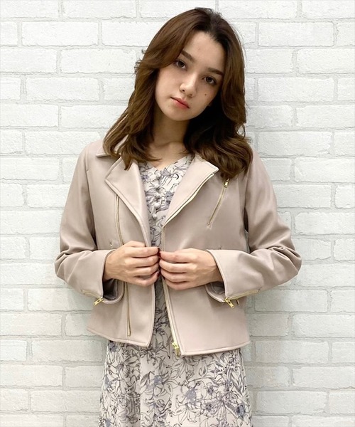 SWINGLE（スウィングル）の「エコレザーライダースジャケット（ライダースジャケット・レディース・ブラック/ベージュ/カーキ・SMALL/MEDIUM）」の3枚目の写真