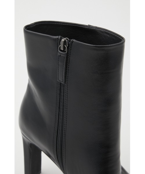 rienda（リエンダ）の「ストレートショートブーティ―（ブーツ・レディース・ブラック/ブラウン/グレー・SMALL/MEDIUM/LARGE）」の19枚目の写真