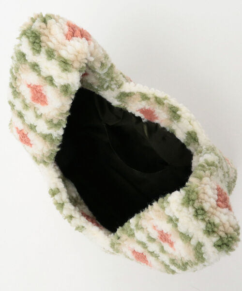 Ray BEAMS(レイビームス)の「Ray BEAMS / グラニー スクエア ボア バッグ(トートバッグ・レディース・ブラック/ナチュラル・ONE SIZE)」の6枚目の写真