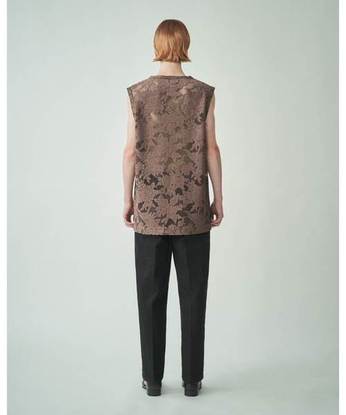 Juha(ユハ)の「JACQUARD LACE NO-SLEEVE(ベスト・メンズ・ブラック/ブラウン・4/3)」の4枚目の写真