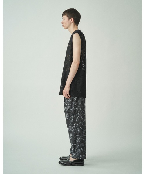 Juha(ユハ)の「JACQUARD LACE NO-SLEEVE(ベスト・メンズ・ブラック/ブラウン・4/3)」の13枚目の写真