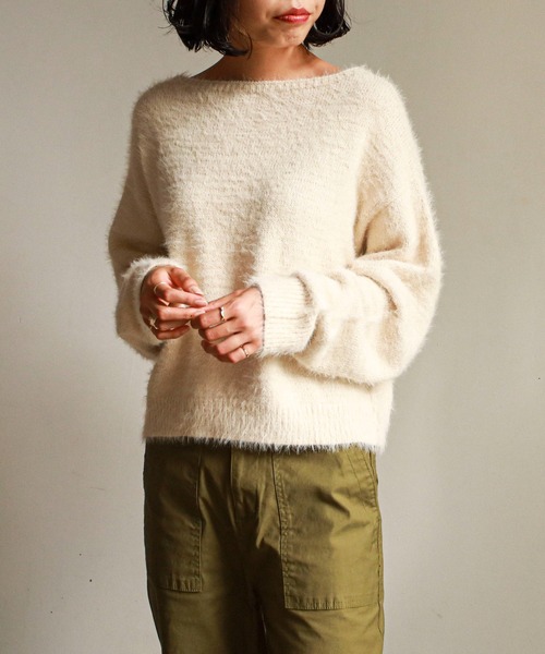 feepur（フェピュール）の「《ウォッシャブル》フェザーヤーンボートネックニット（ニット/セーター・レディース・ブラック/エンジ/ベージュ/オフホワイト/グリーン/マスタード・MEDIUM）」の10枚目の写真