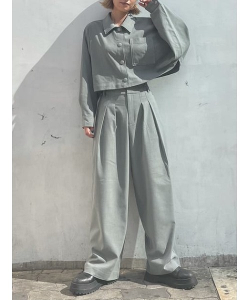 THROW by SLY（スローバイスライ）の「THROW CROP CAPE SH シャツ（シャツ/ブラウス・レディース・ベージュ/グレー・FREE）」の4枚目の写真