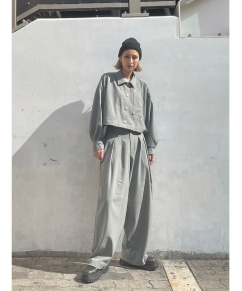 THROW by SLY（スローバイスライ）の「THROW CROP CAPE SH シャツ（シャツ/ブラウス・レディース・ベージュ/グレー・FREE）」の5枚目の写真