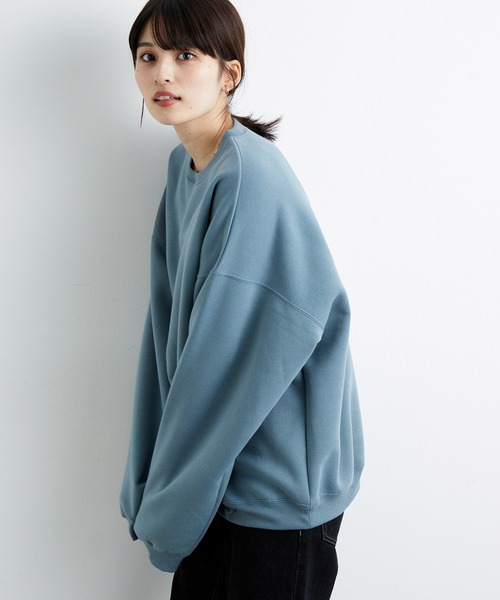 JUNRED(ジュンレッド)の「ファインスウェットルーズプルオーバー(スウェット・メンズ・チャコールグレー/ベージュ/ブルー/キナリ・S/M/L)」の6枚目の写真