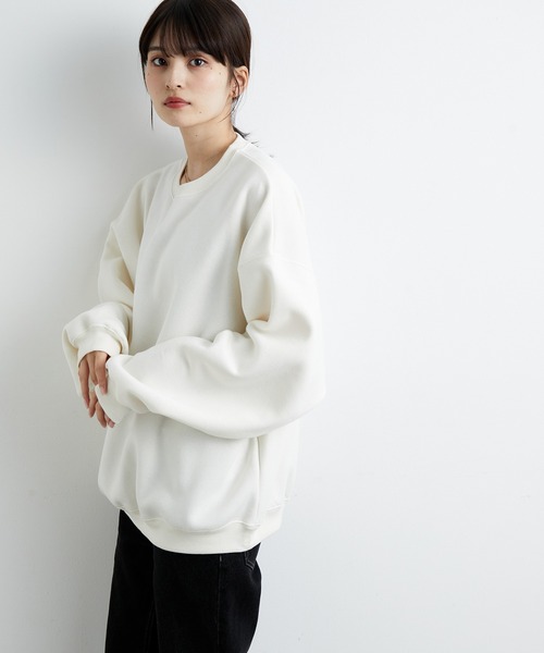 JUNRED(ジュンレッド)の「ファインスウェットルーズプルオーバー(スウェット・メンズ・チャコールグレー/ベージュ/ブルー/キナリ・S/M/L)」の5枚目の写真