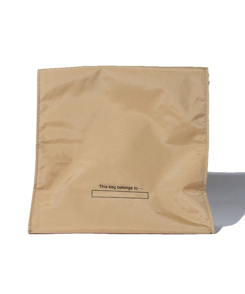 PENCO(ペンコ)の「penco/ペンコ ToGoサック ポーチ 紙袋風(ポーチ・メンズ・ホワイト/ベージュ/ダークグリーン/オレンジ/ネイビー/ブラック・FREE)」の8枚目の写真
