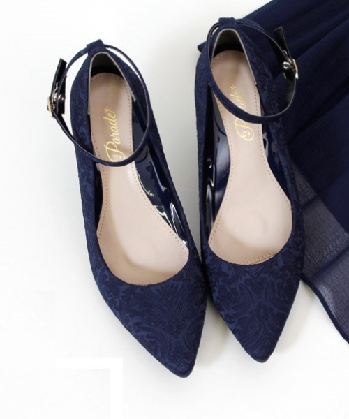 Parade（パレード）の「【極ふわっ】アーモンドトゥストラップパンプス　19038【Parade】（パンプス・レディース・ブラック/ベージュ/グレー/ライトピンク/ブラック系その他/アイボリー/ネイビー系/ライトグレー/ベージュ系その他/ピンク/ワイン/シルバー/アイボリー系1・22.5cm/23.5cm/24.5cm/25.5cm/23.0cm/24.0cm/25.0cm/22.0cm/26.0cm）」の9枚目の写真