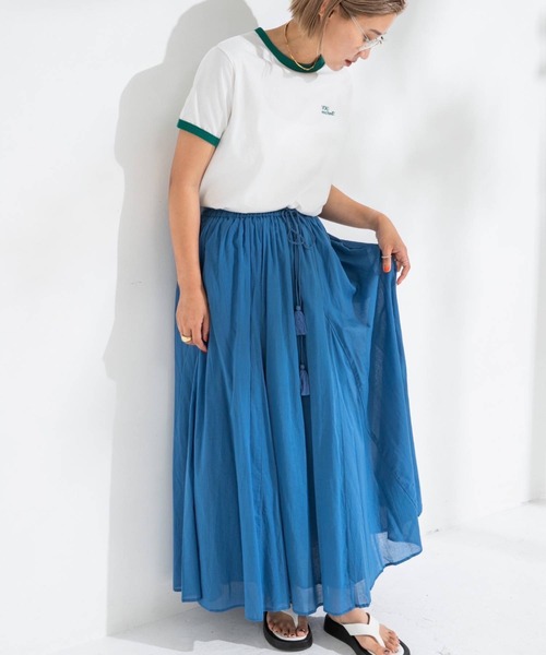 bohmal(ボマール)の「【2023SS】インド綿ギャザーマキシスカート(スカート・レディース・イエロー/オレンジ/ブルー/レッド/ロイヤルブルー/グリーン/ダークオレンジ/ブラック/ピンク・FREE)」の3枚目の写真